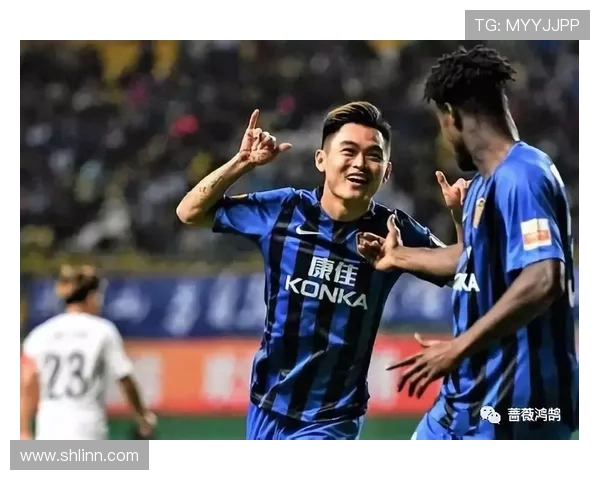 足球巨星LV领衔新一代天才球员崛起 揭示未来足球新趋势 足球巨星LV领衔新一代天才球员崛起 揭示未来足球新趋势